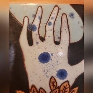 Vtg Tile with Hand and Leaf Design by Texteramics 6 7/8"×6 7/8"